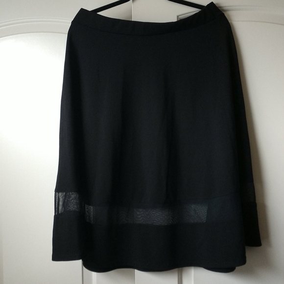 Glamour & co mesh insert skirt - Picture 1 of 7